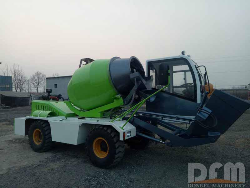 Self Loading Concrete Mixer 0.5m3