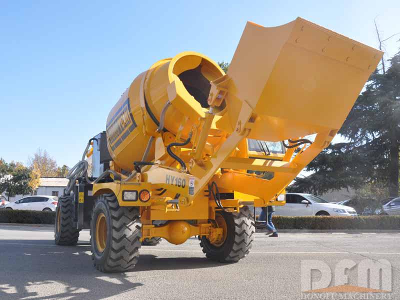 Self Loading Concrete Mixer 1.6 m3